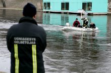 Tarnybų sujudimas Vilniuje: ieškomas Neryje galimai nuskendęs paauglys