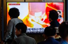 Š. Korėjos raketa, turėjusi iškelti antrąjį žvalgybos palydovą, netrukus po starto sprogo