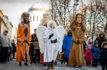 Trijų Karalių šventėje Kaune – iškilminga eisena, dainos ir šokiai iki nakties