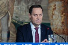 W. Tomaszewskis gavo pasiūlymą jungtis prie „valstiečių“, demokratų, apsispręsti neskubės