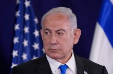 Žiniasklaida: B. Netanyahu ir ministrų kabinetas aptarinėja TTT sprendimą