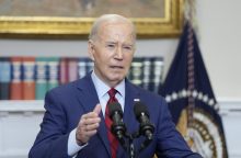 J. Bidenas: Kinija apgaudinėja, o ne konkuruoja prekyboje